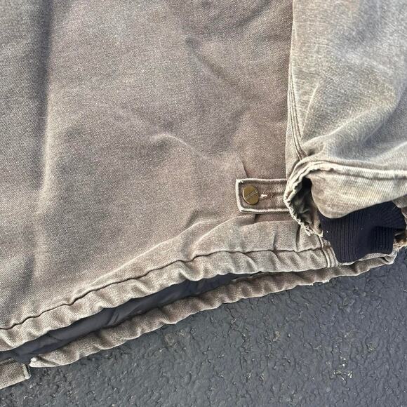 Vintage Carhartt Jacket FITS 2XL - Picture 8 of 8
